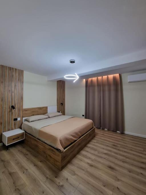 Peace And Love Luxury Apartment In Center, New Bazaar 2 Tirana Exterior foto